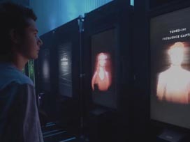 斥資2000萬(wàn)，Moment Factory 打造地下炫酷時(shí)空穿越之旅